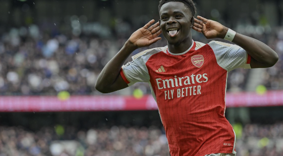 Arsenal top the table with win over Tottenham Hotspur